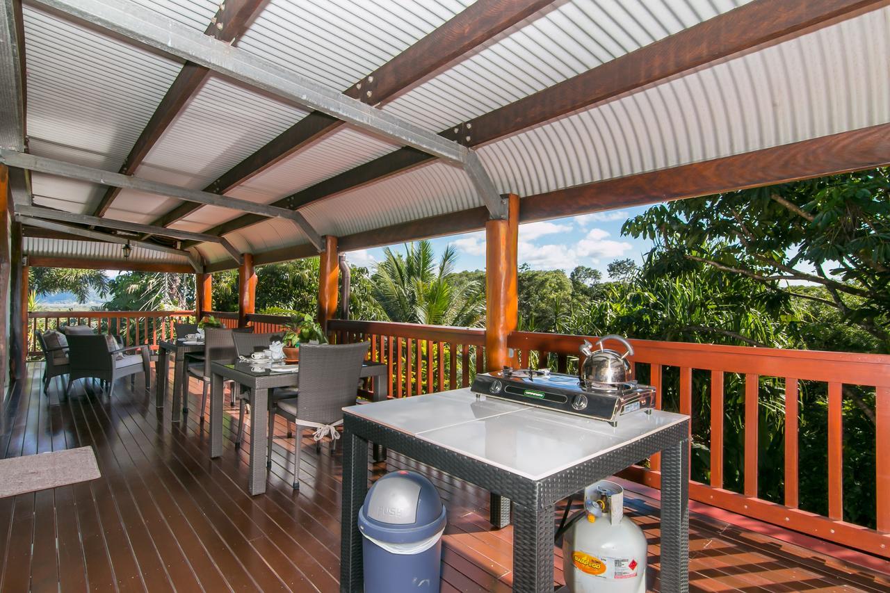 Daintree Manor B&B Екстер'єр фото